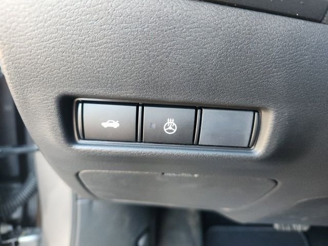 New 2026 Nissan Sentra SV w/ SV Convenience Package FWD image 24