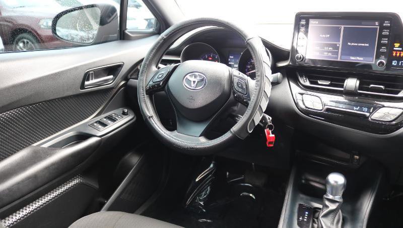 Used 2019 Toyota C-HR LE image 13