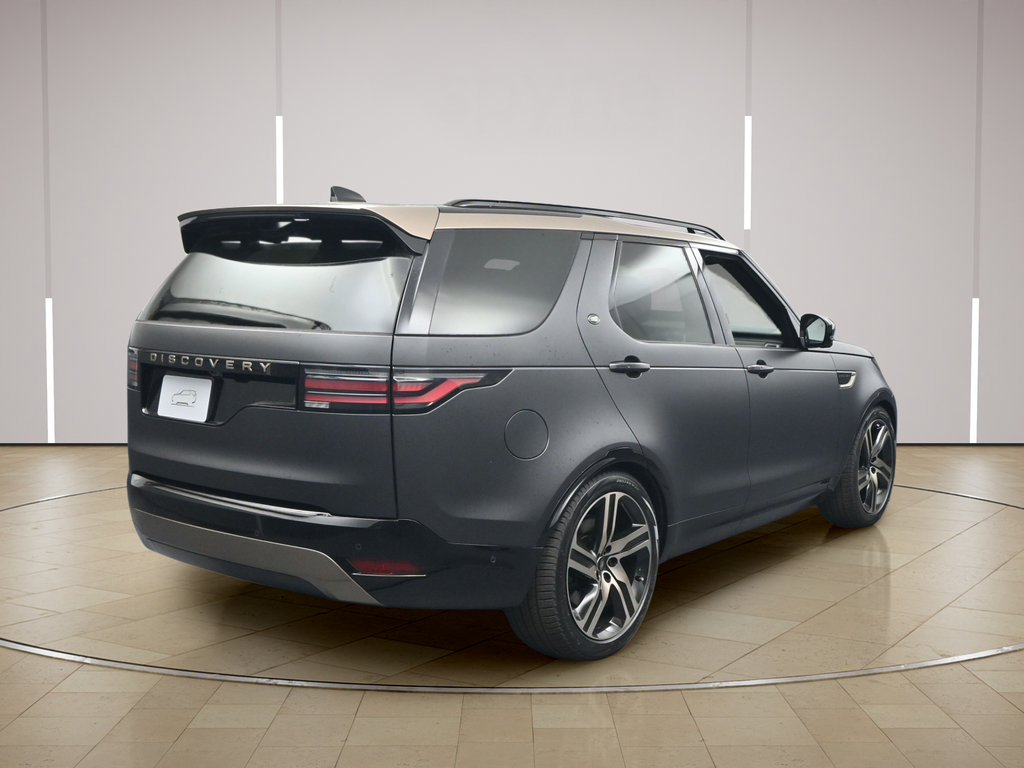 New 2026 Land Rover Discovery Limited Edition AWD/4WD image 23