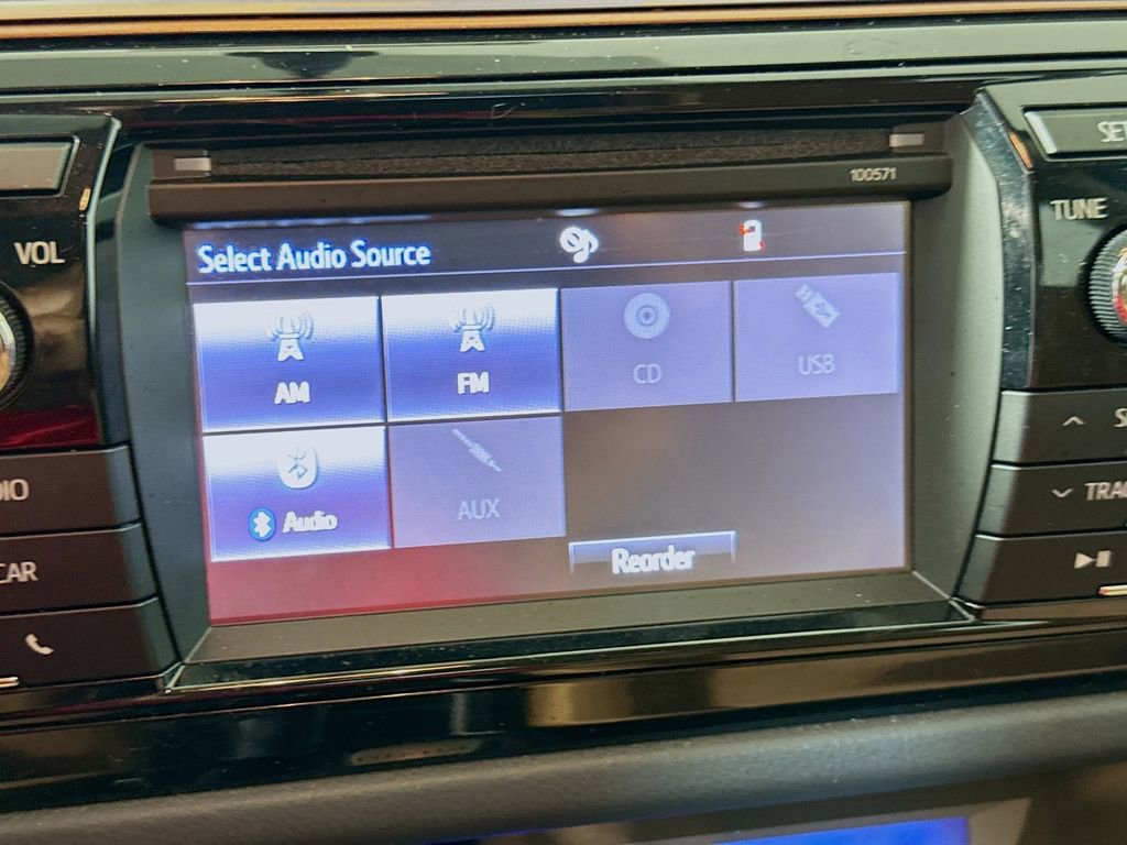 Used 2016 Toyota Corolla LE FWD image 14