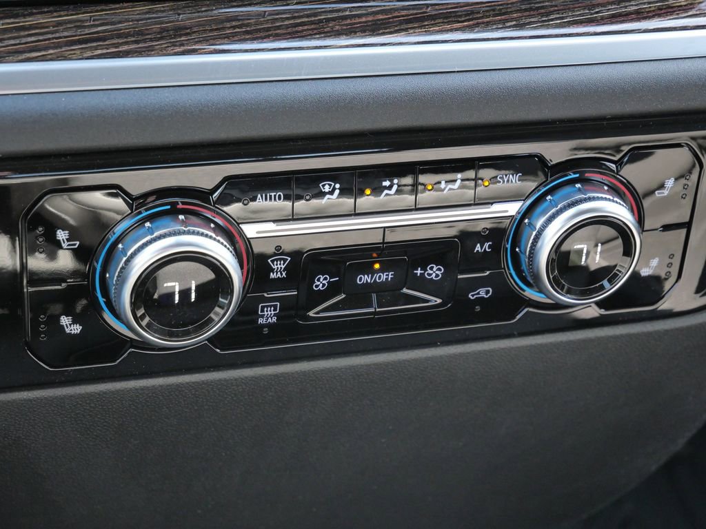 New 2026 GMC Sierra 1500 SLE image 44