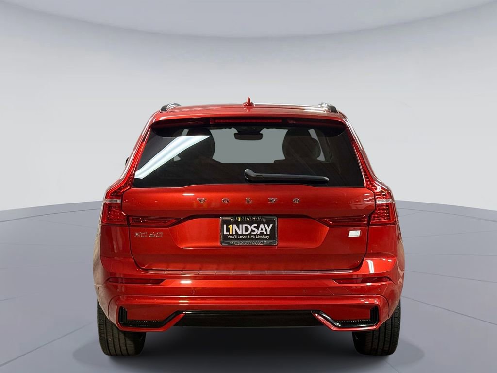 Used 2024 Volvo XC60 T8 Plus w/ Protection Package Premier image 11