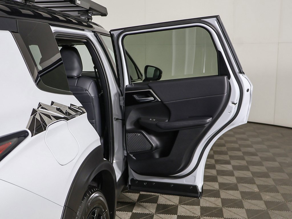 New 2025 Mitsubishi Outlander Trail Edition image 27