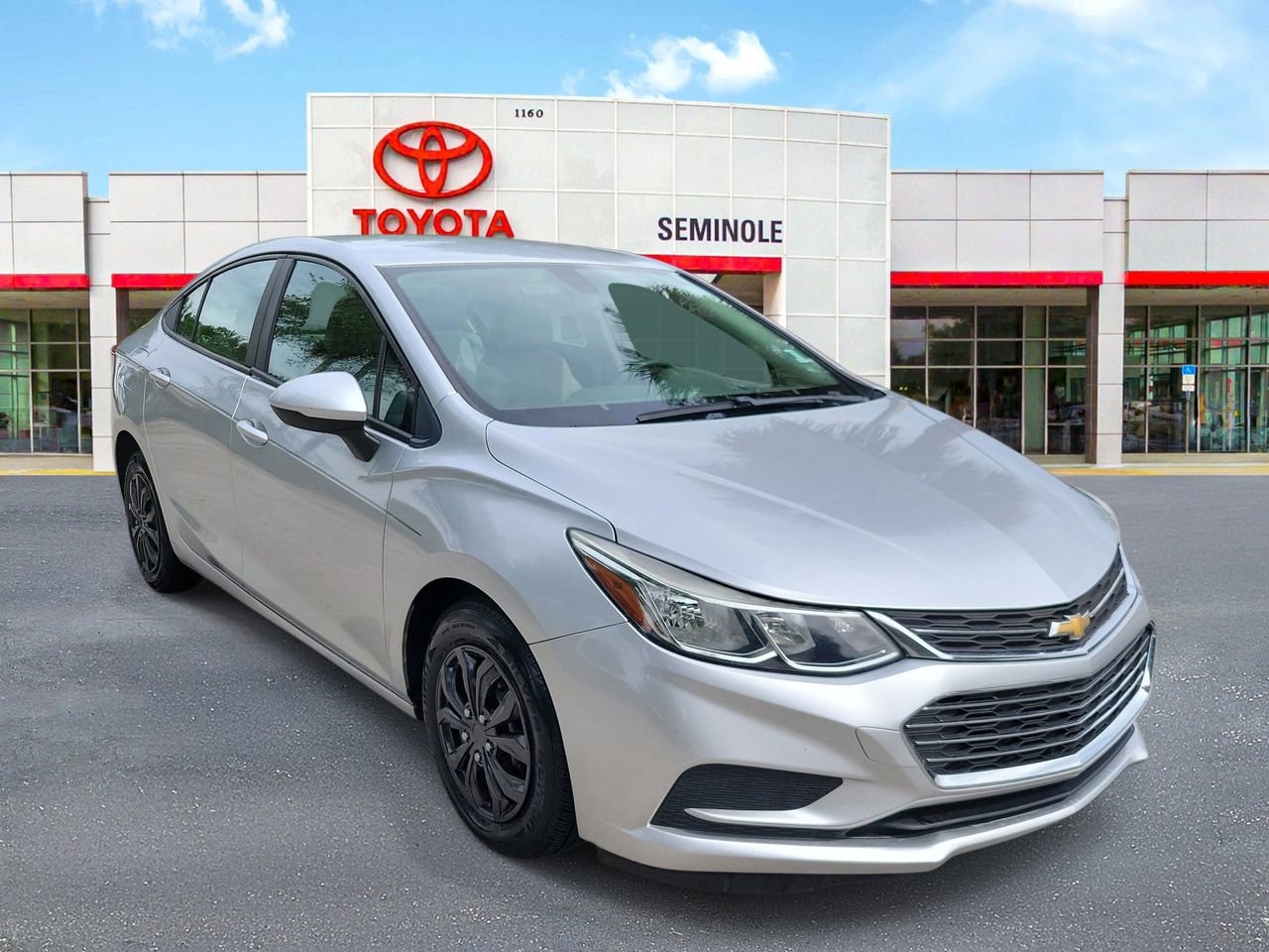 Used 2016 Chevrolet Cruze LS image 2