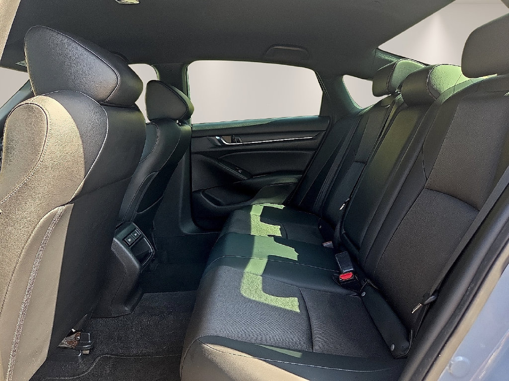 Used 2022 Honda Accord Sport image 11