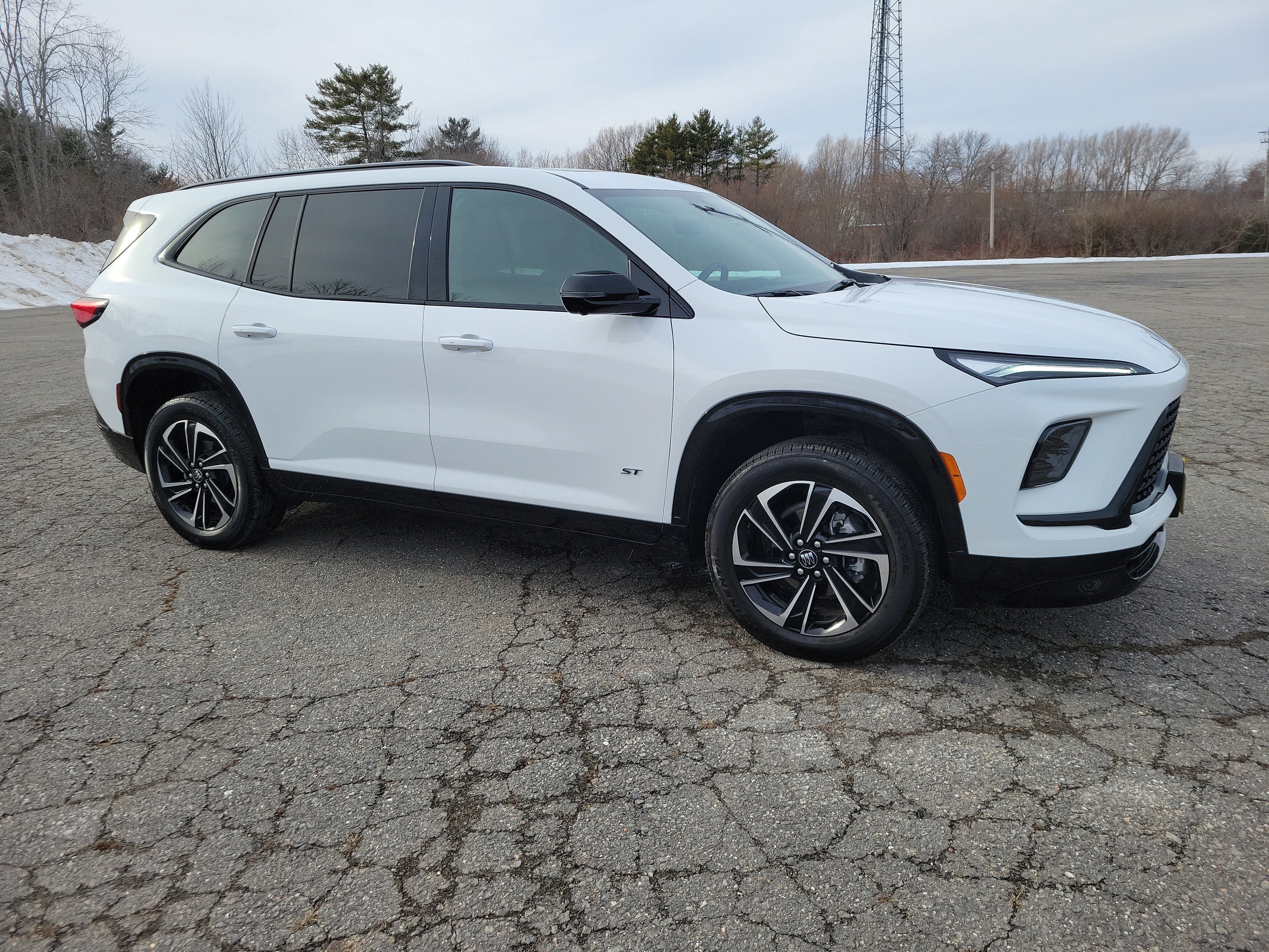 New 2026 Buick Enclave Sport Touring w/ Power Package AWD/4WD image 9