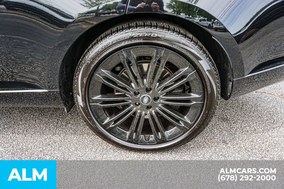 Used 2023 Land Rover Range Rover SE AWD/4WD image 16