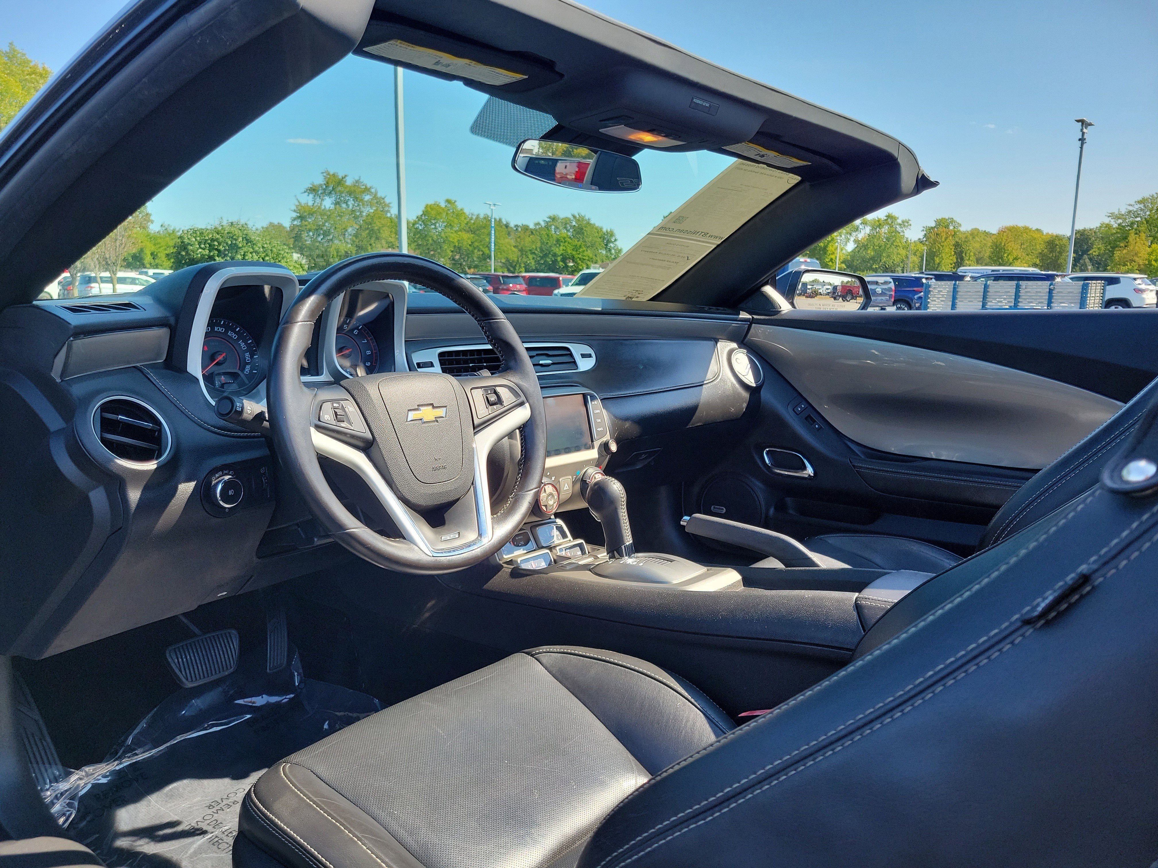 Used 2015 Chevrolet Camaro SS image 11