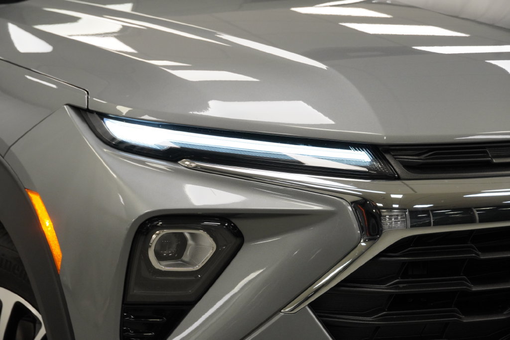 New 2026 Chevrolet TrailBlazer LT w/ Convenience Package FWD image 9
