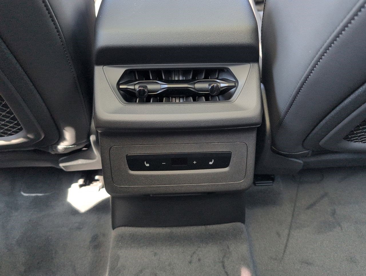 New 2025 Audi S6 e-tron Prestige image 21