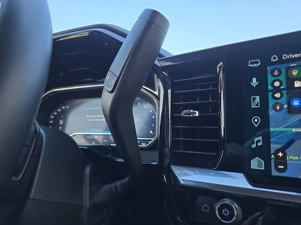 Certified 2025 Chevrolet Silverado 1500 LT image 16