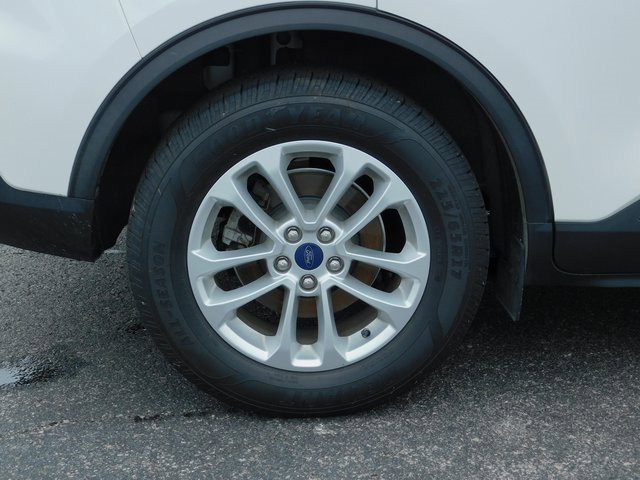 Used 2020 Ford Escape SE image 11