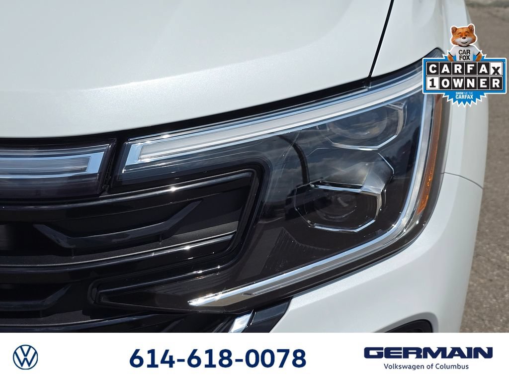 Certified 2024 Volkswagen Atlas Cross Sport SEL AWD/4WD image 18