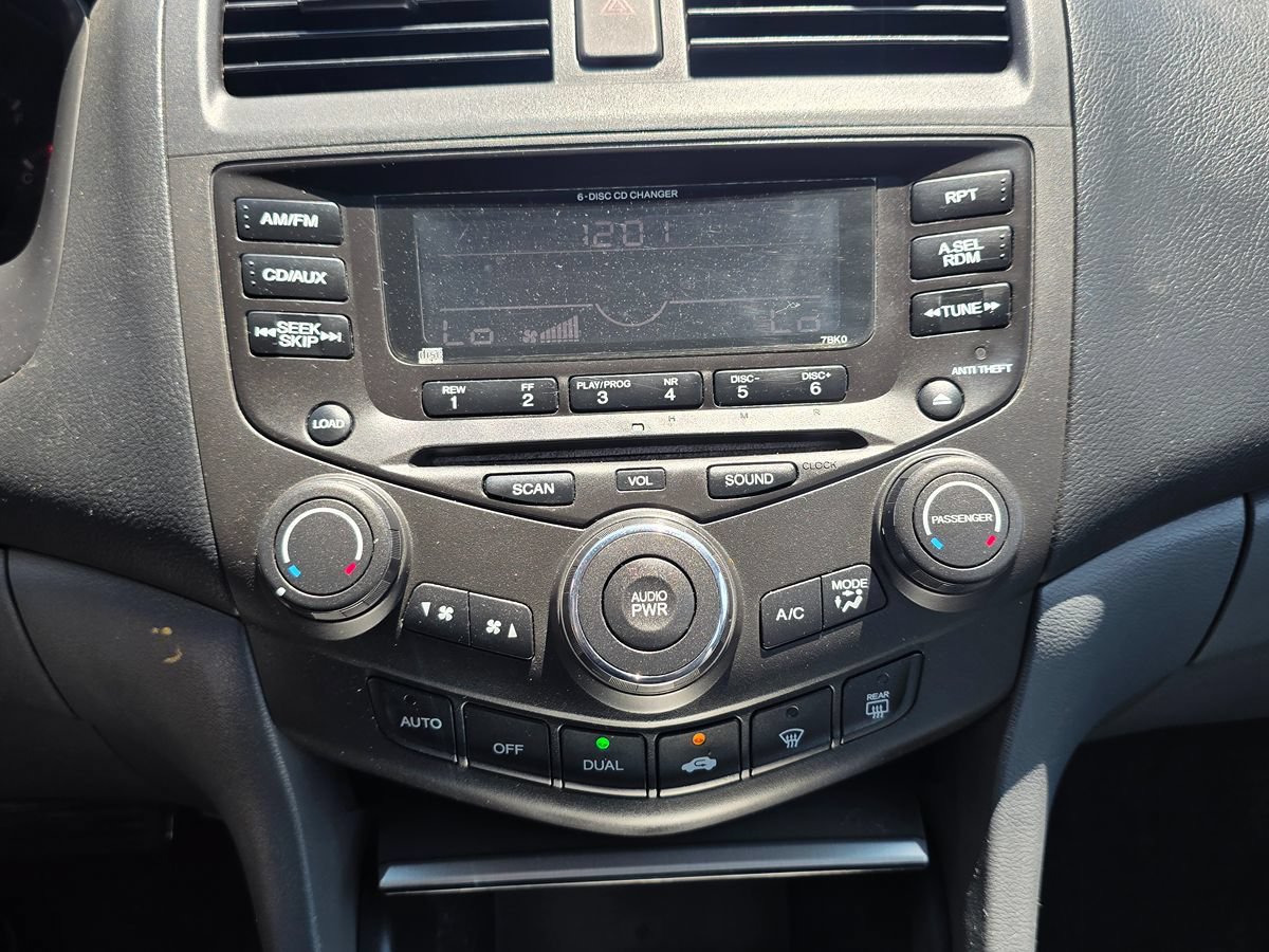 Used 2003 Honda Accord EX image 25