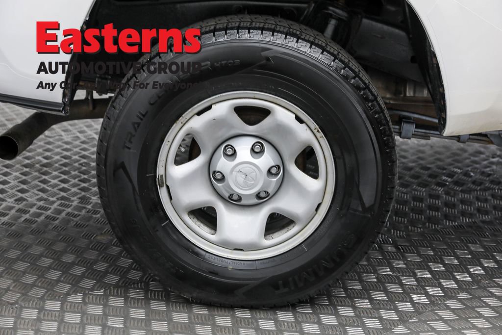 Used 2022 Toyota Tacoma SR image 29
