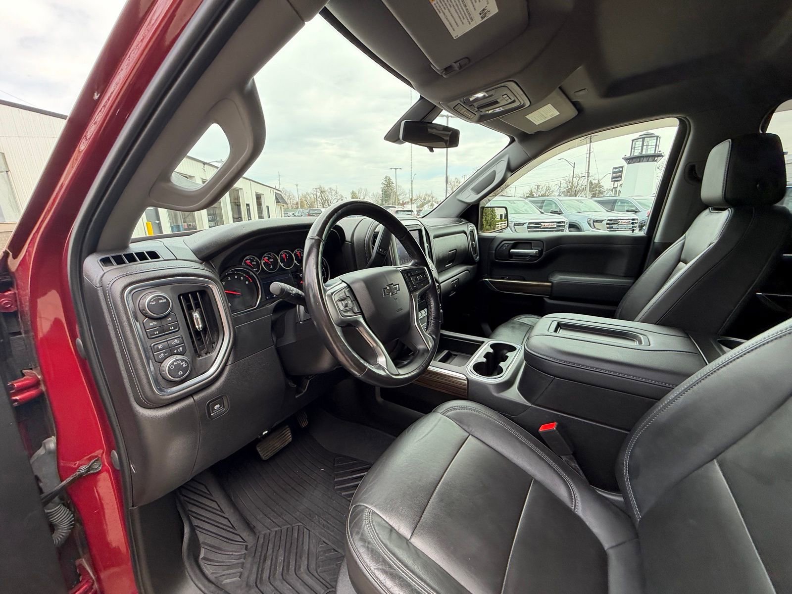 Used 2020 Chevrolet Silverado 1500 RST image 27