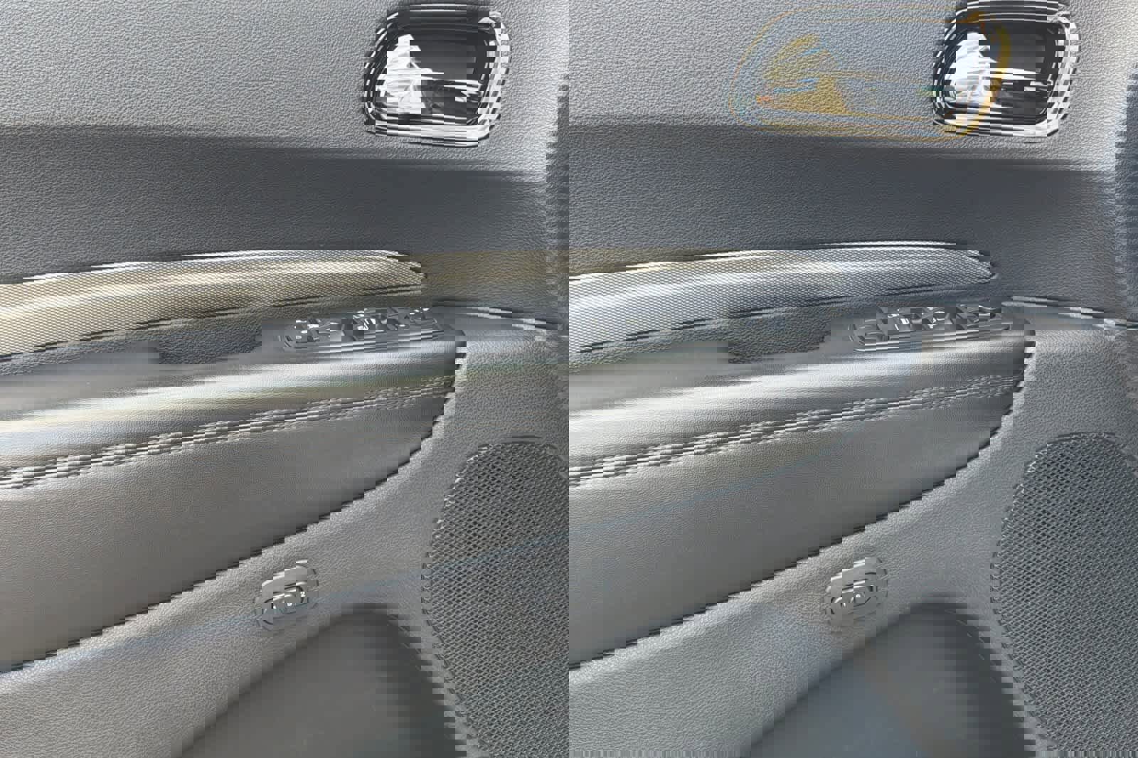 Used 2020 Dodge Durango GT image 12