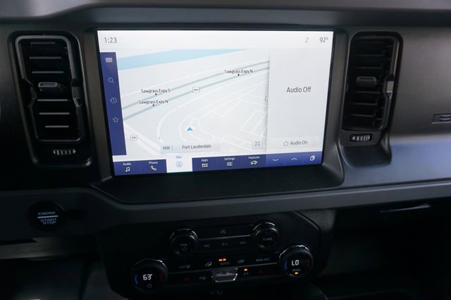 Certified 2023 Ford Bronco Everglades image 3