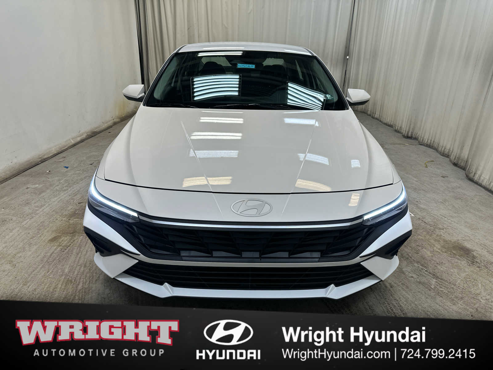 Certified 2025 Hyundai Elantra SE image 2