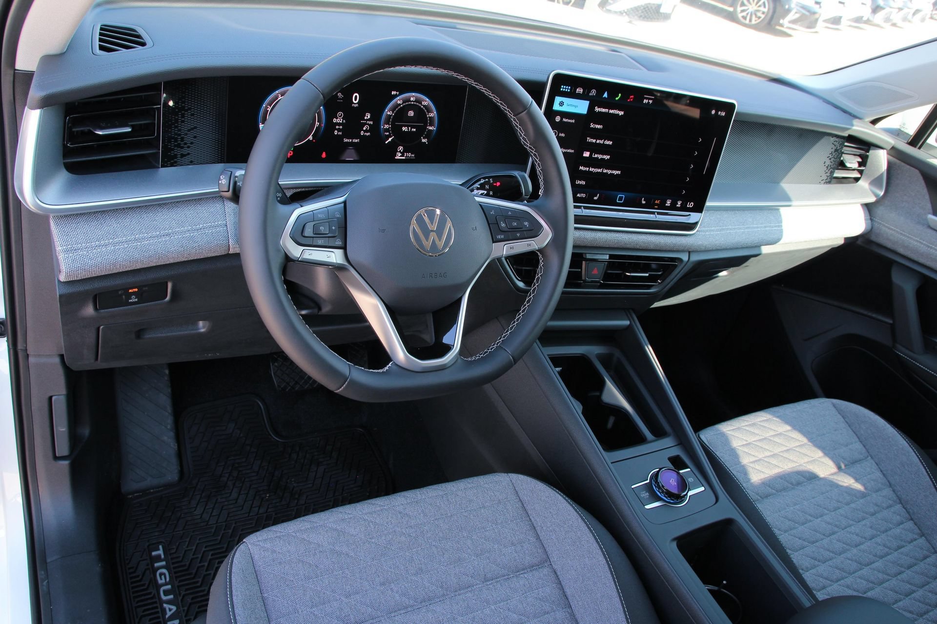 Certified 2025 Volkswagen Tiguan S FWD image 8