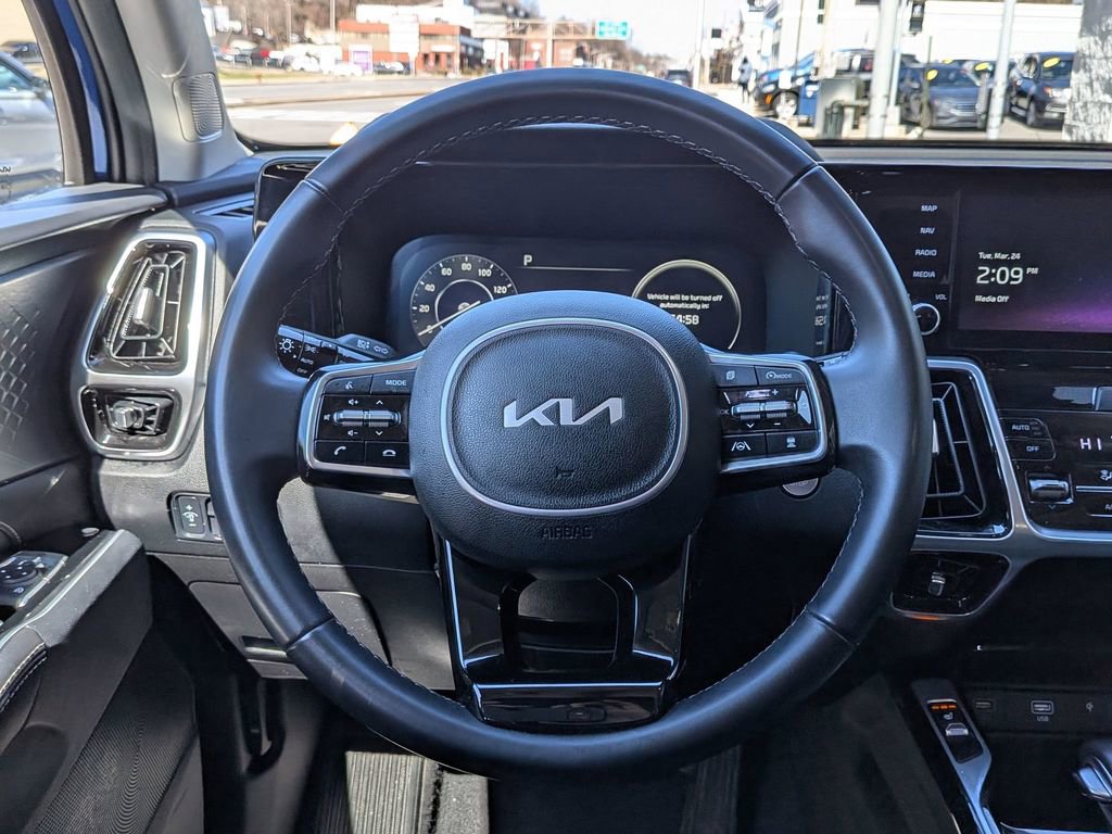Certified 2023 Kia Sorento SX image 16
