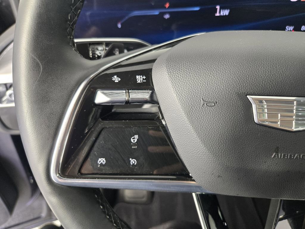 Used 2024 Cadillac Lyriq Luxury w/ LPO, Floor Liner Package image 30