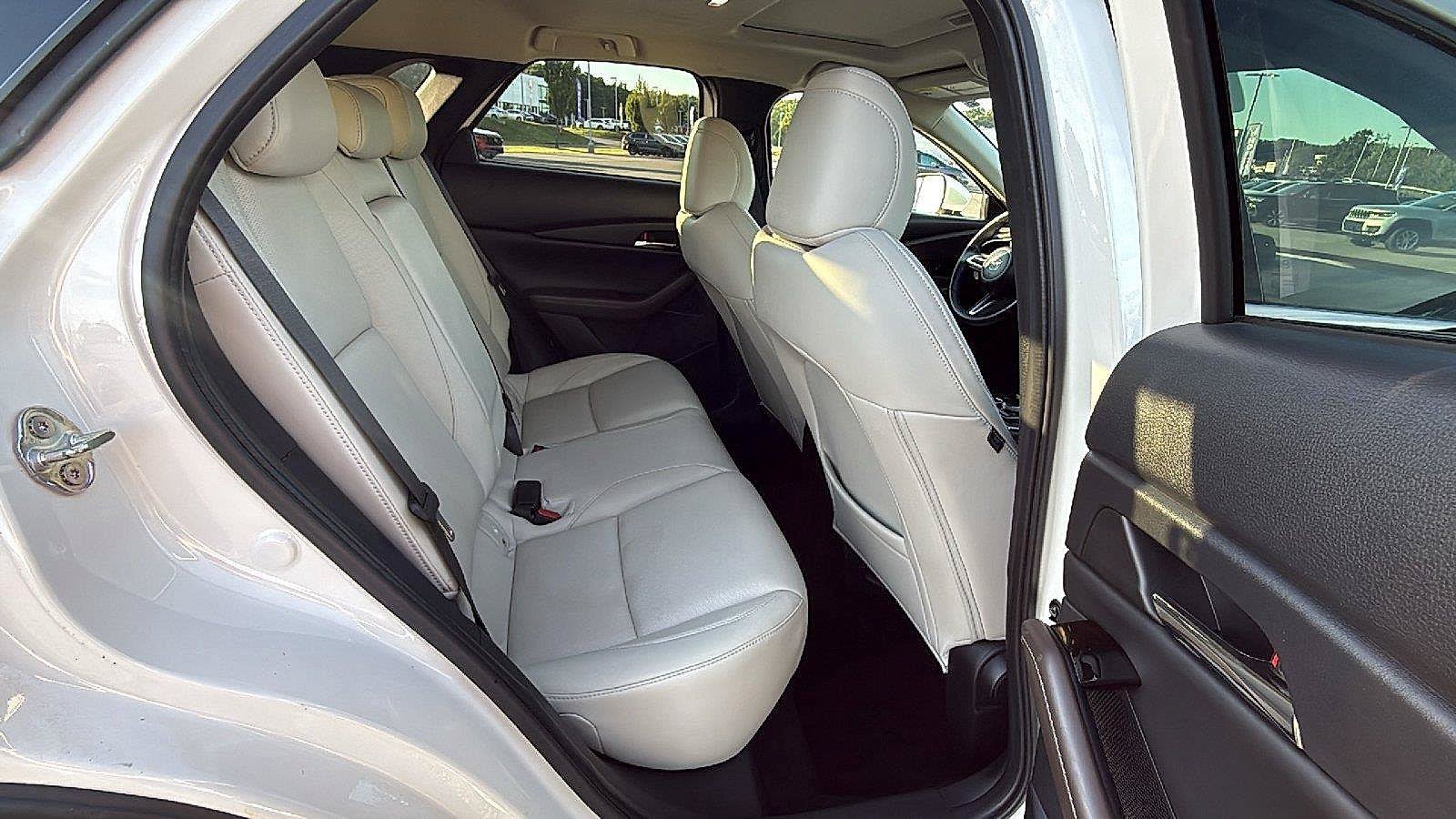 Used 2023 MAZDA CX-30 AWD 2.5 S w/ Premium Package image 19