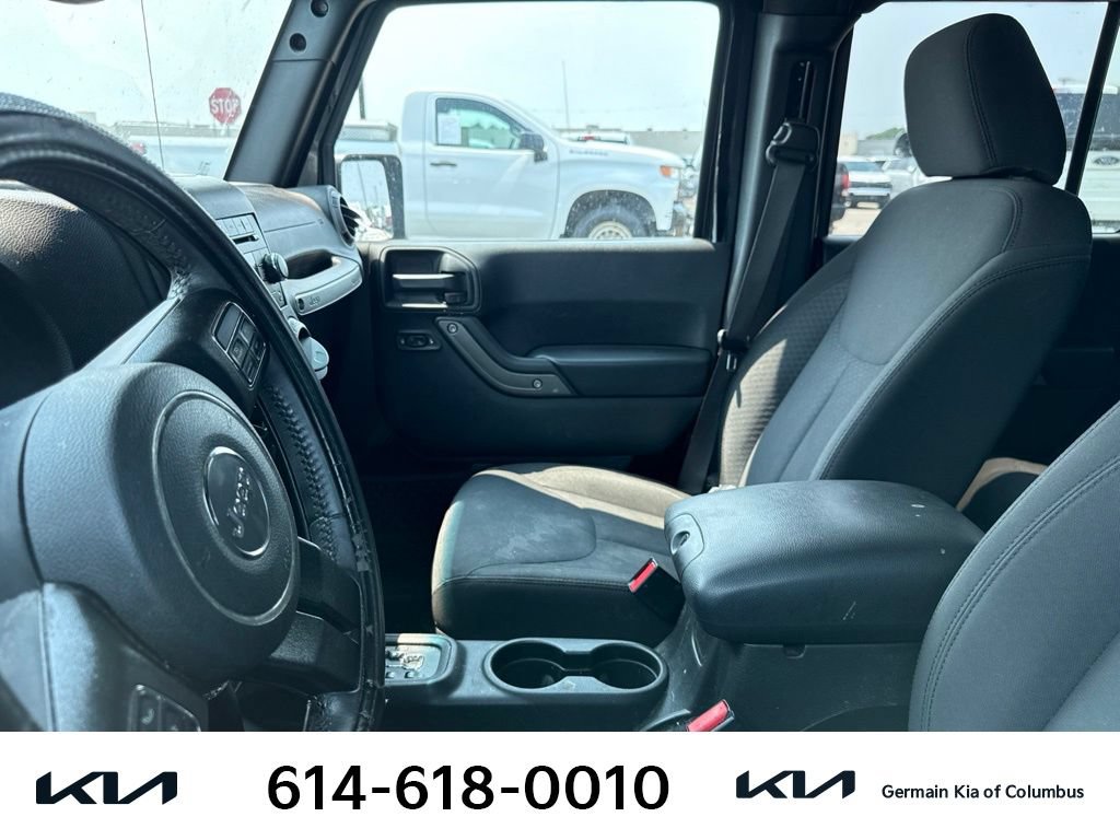 Used 2017 Jeep Wrangler Unlimited Sport w/ Quick Order Package 24S AWD/4WD image 8