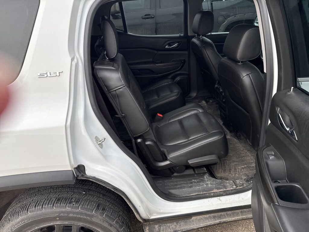 Used 2018 GMC Acadia SLT image 12