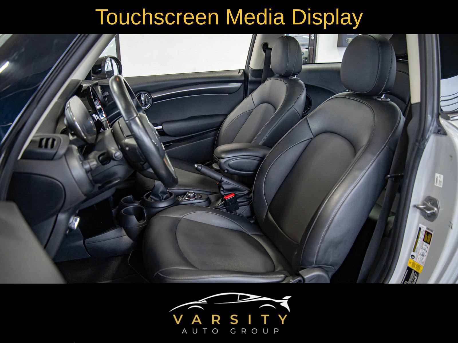 Used 2022 MINI Cooper 2-Door Hardtop FWD image 11