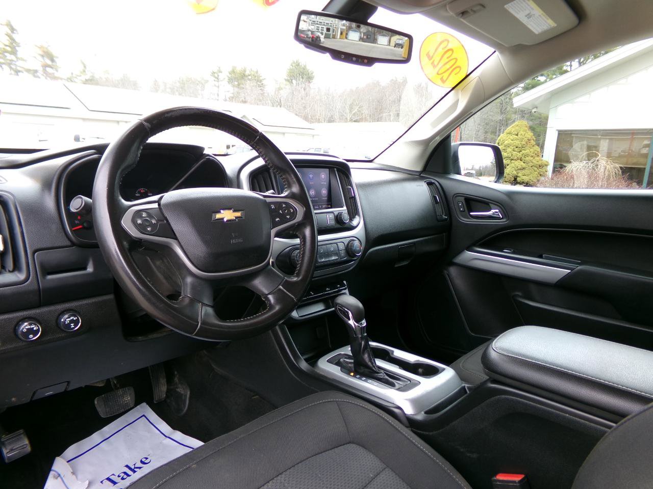 Used 2022 Chevrolet Colorado LT image 13