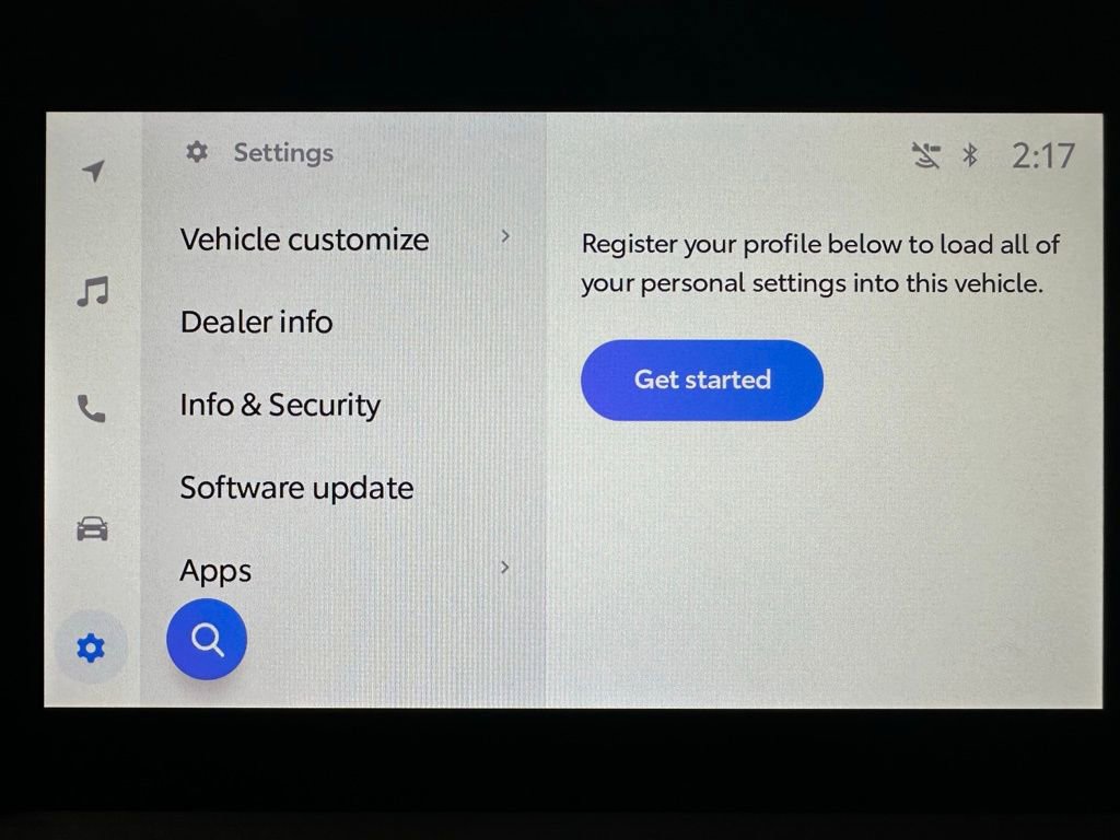 Used 2025 Toyota Prius XLE image 38