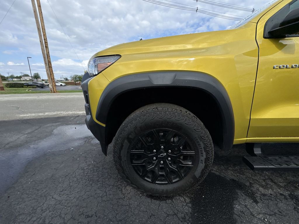 Used 2023 Chevrolet Colorado Trail Boss w/ Technology Package image 10