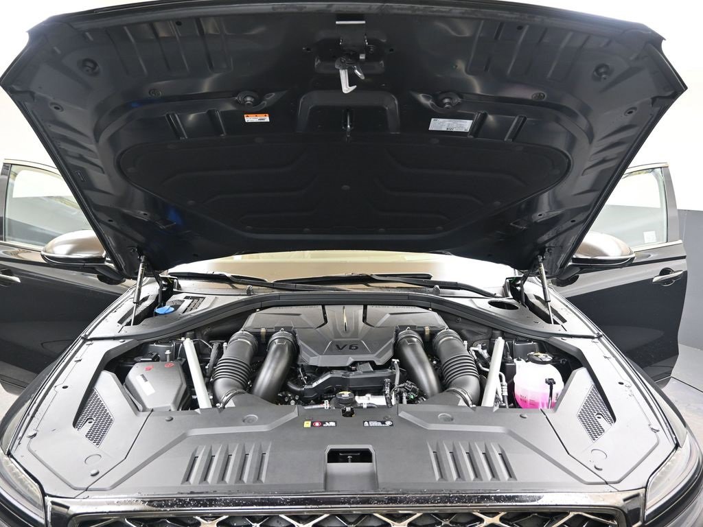 New 2026 Genesis GV70 3.5T Sport Prestige image 9
