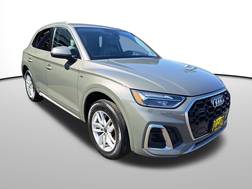 Used 2023 Audi Q5 2.0T Premium image 3