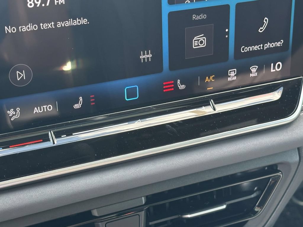 New 2026 Volkswagen Tiguan SE R-Line AWD/4WD image 22