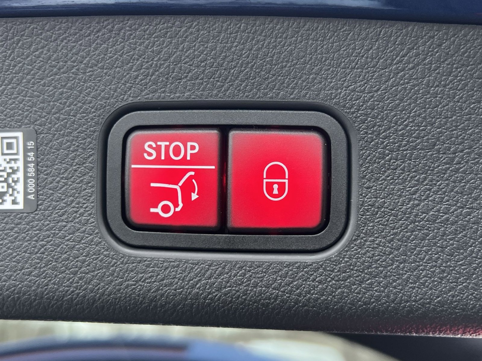 New 2026 Mercedes-Benz GLC 300 4MATIC image 25