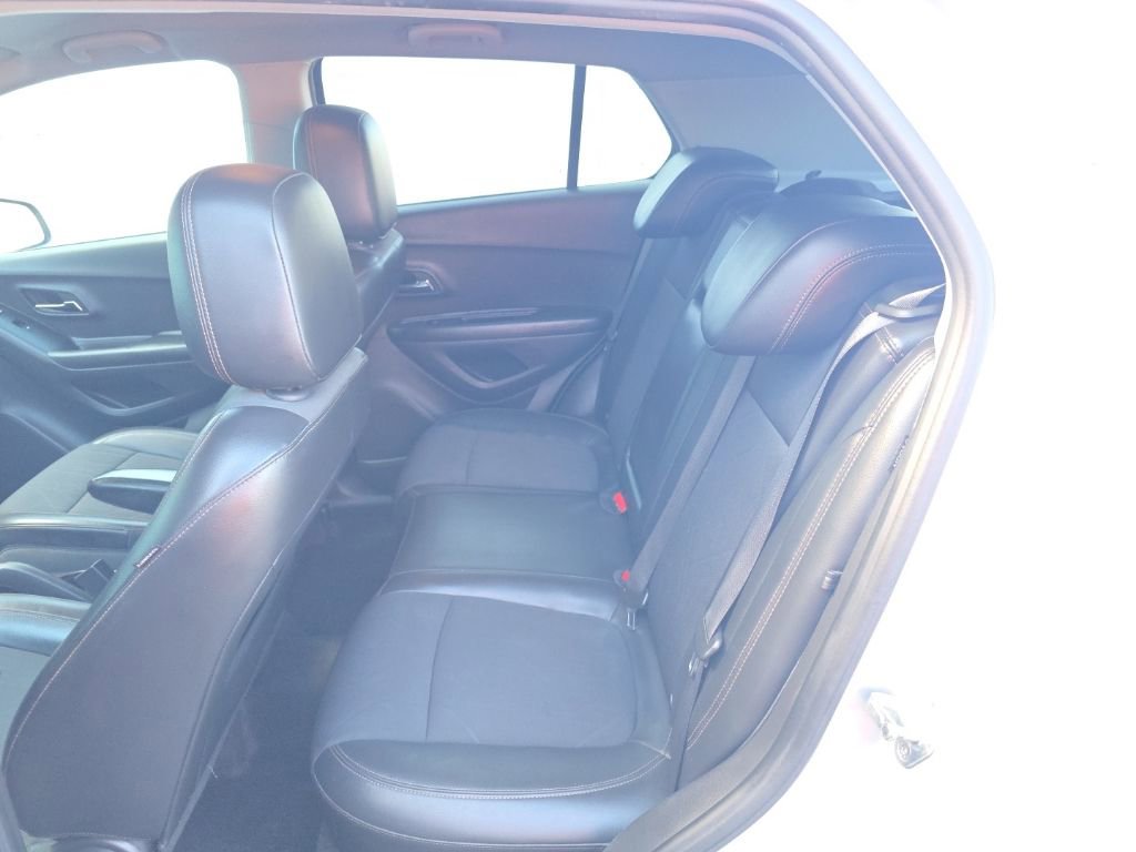 Used 2022 Chevrolet Trax LT image 23