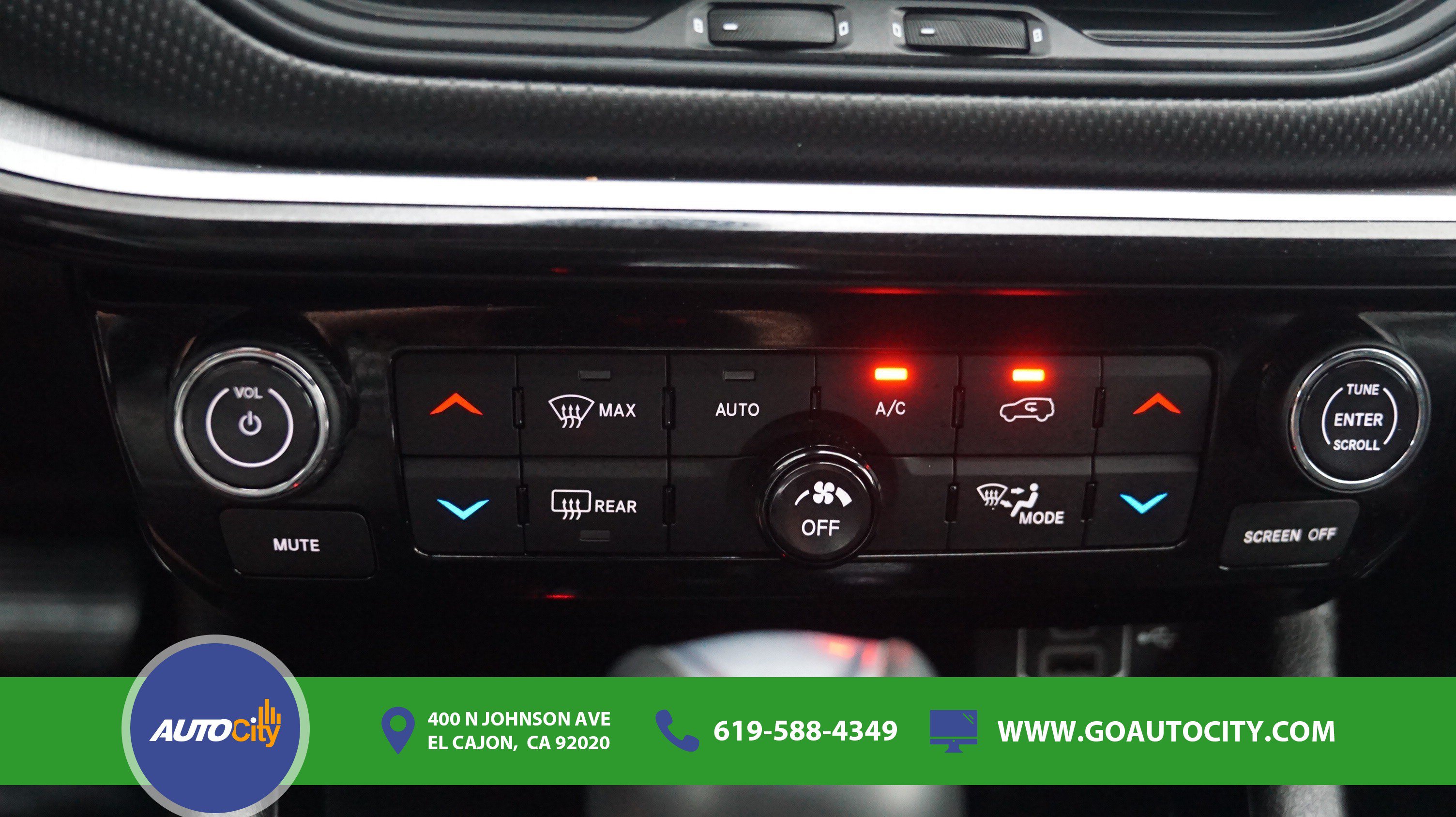 Used 2023 Jeep Compass Trailhawk AWD/4WD image 23