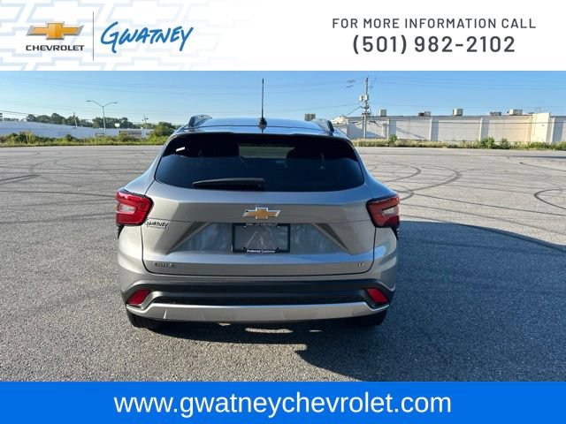 Used 2026 Chevrolet Trax LT FWD image 6