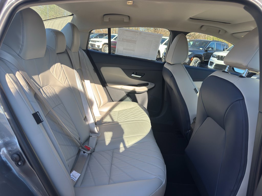 New 2026 Nissan Sentra SL image 18