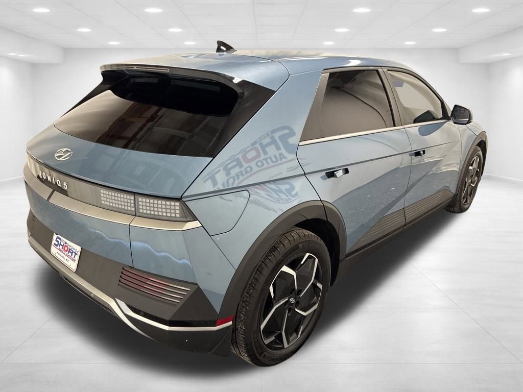 Used 2024 Hyundai Ioniq 5 SE RWD image 4