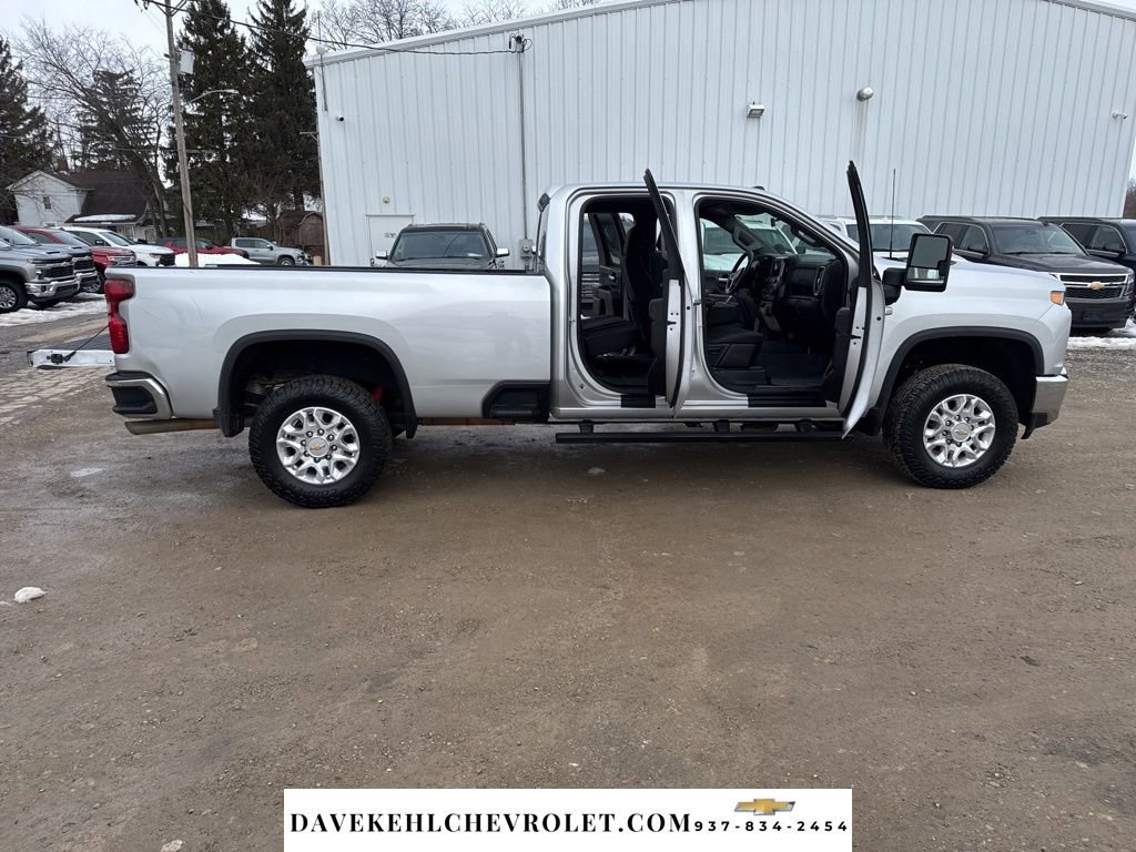 Used 2021 Chevrolet Silverado 2500 LT w/ Convenience Package image 33