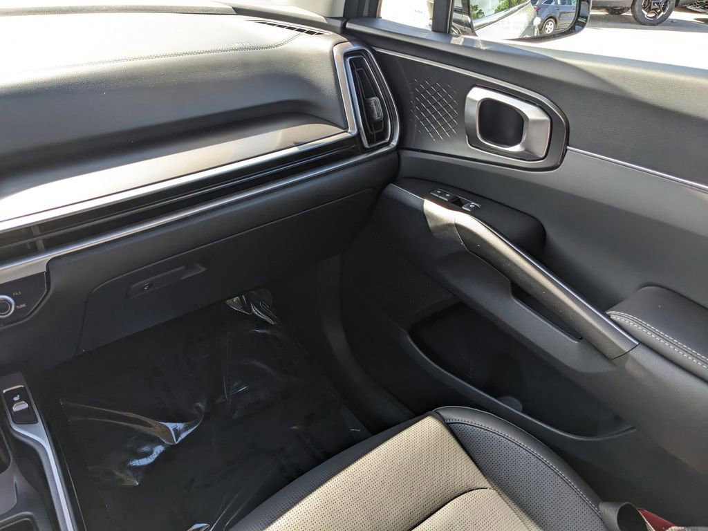 Certified 2026 Kia Sorento S image 17