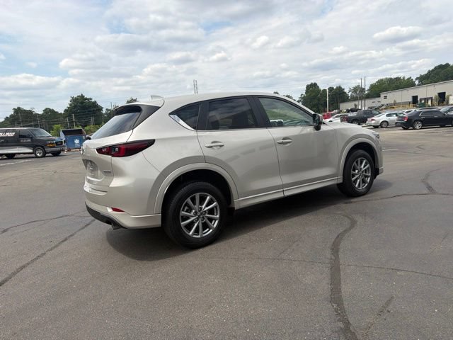Used 2025 MAZDA CX-5 AWD 2.5 S w/ Select Package image 8