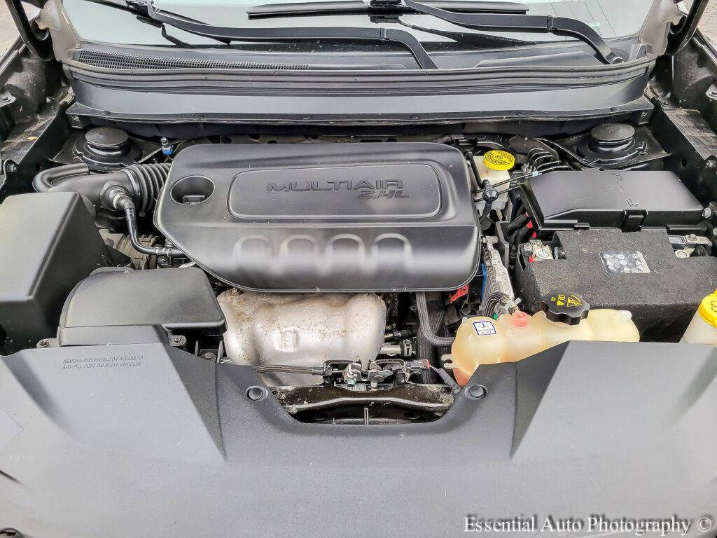 Used 2019 Jeep Cherokee Limited image 36