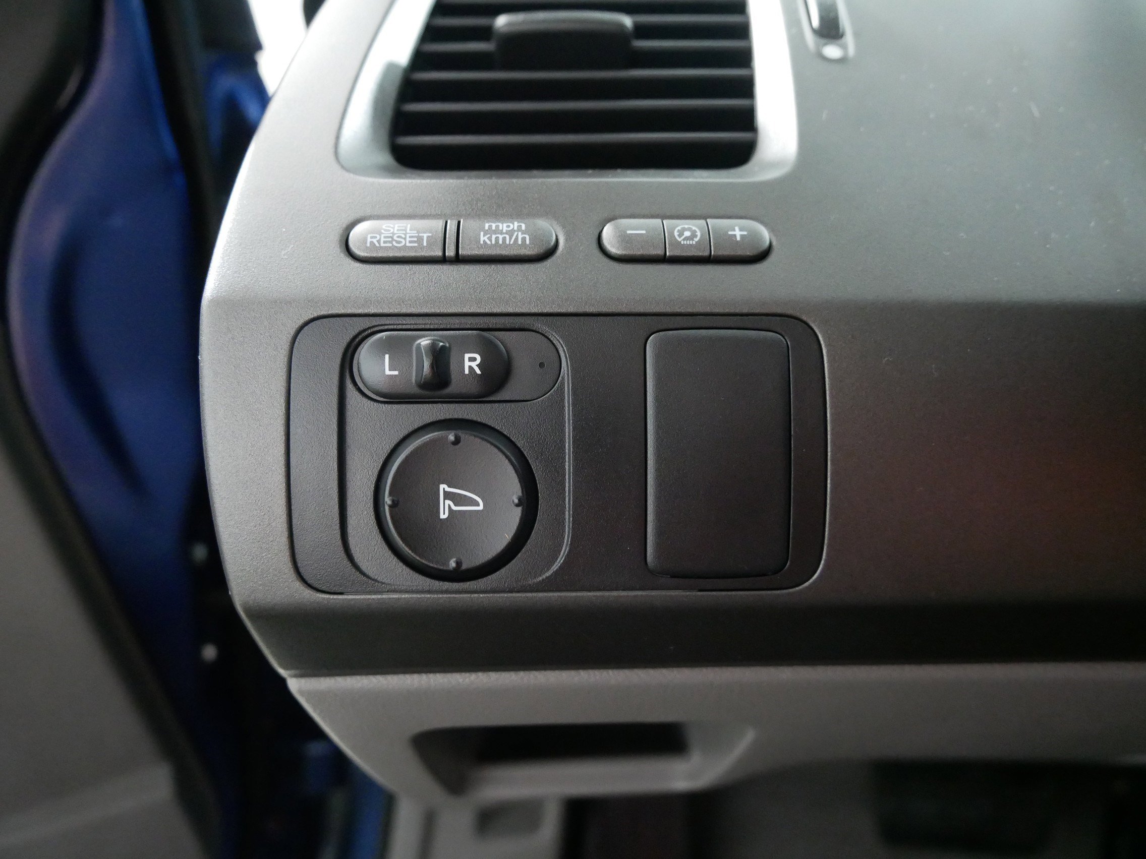 Used 2010 Honda Civic LX image 26