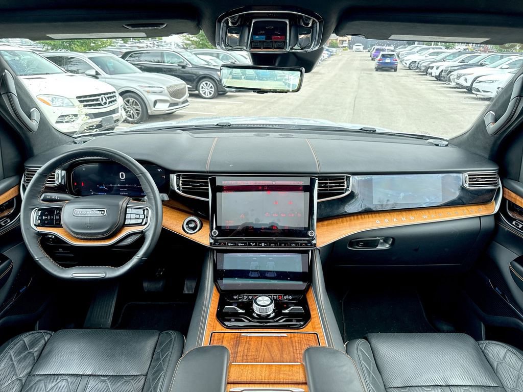 Used 2024 Jeep Grand Wagoneer L Series III image 13