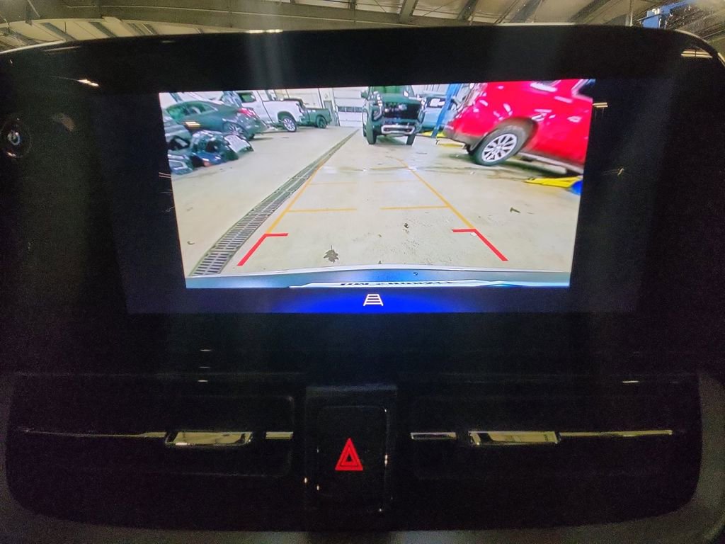 Certified 2025 Chevrolet TrailBlazer LT w/ Convenience Package image 18