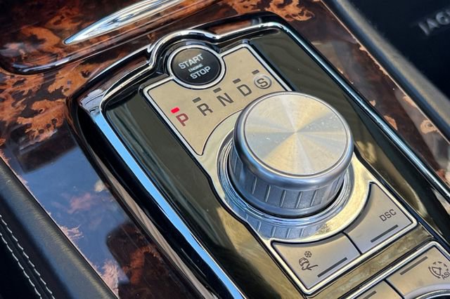 Used 2011 Jaguar XK Convertible RWD image 23